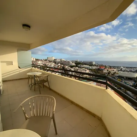 ホテル Penthouse With Sea Views At Hotel 3 Strars Hovima Santa Maria アデヘ