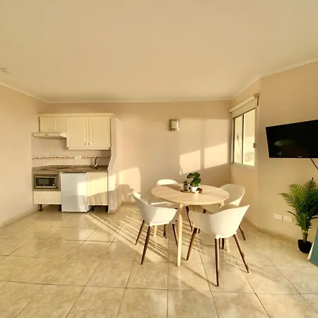 Penthouse With Sea Views At Hotel 3 Strars Hovima Santa Maria ホテル 3*